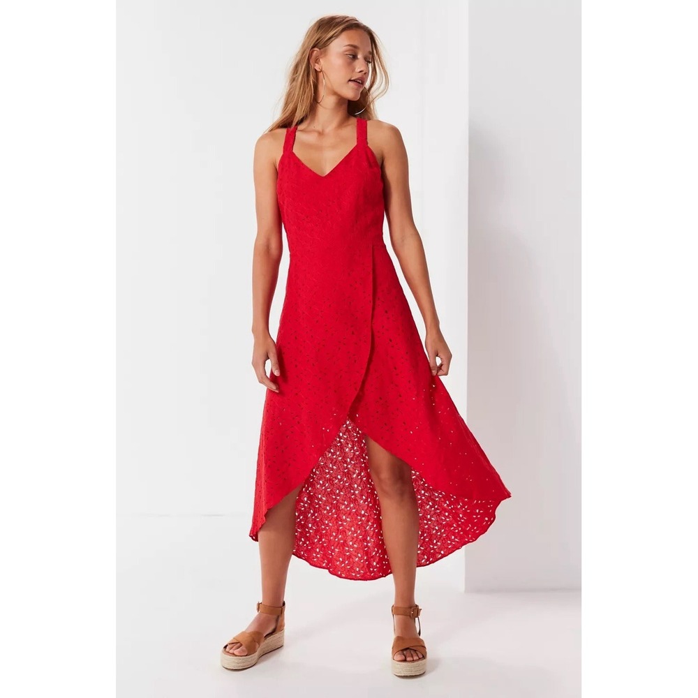 J.O.A. Urban Outfitters V-Neck Sleeveless Tulip Hem Open Back Dress Red Size M